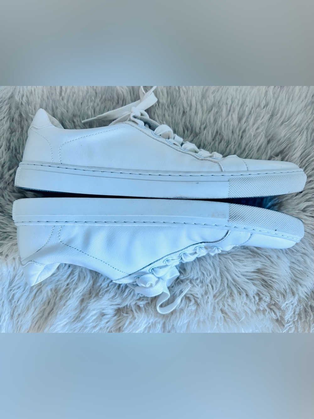Banana Republic Men's White Vegan Low-Top Sneaker - Picture 9 of 12